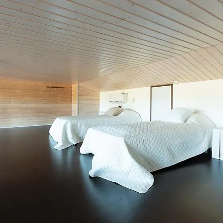 Casa de Férias Halla 2 - 8 Henkiloelle, Himosykkoesen Alue, 76m²+36m² Jämsä